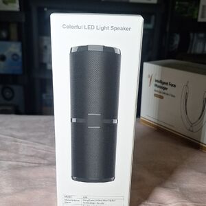 Colorful LED Light Speaker - Black